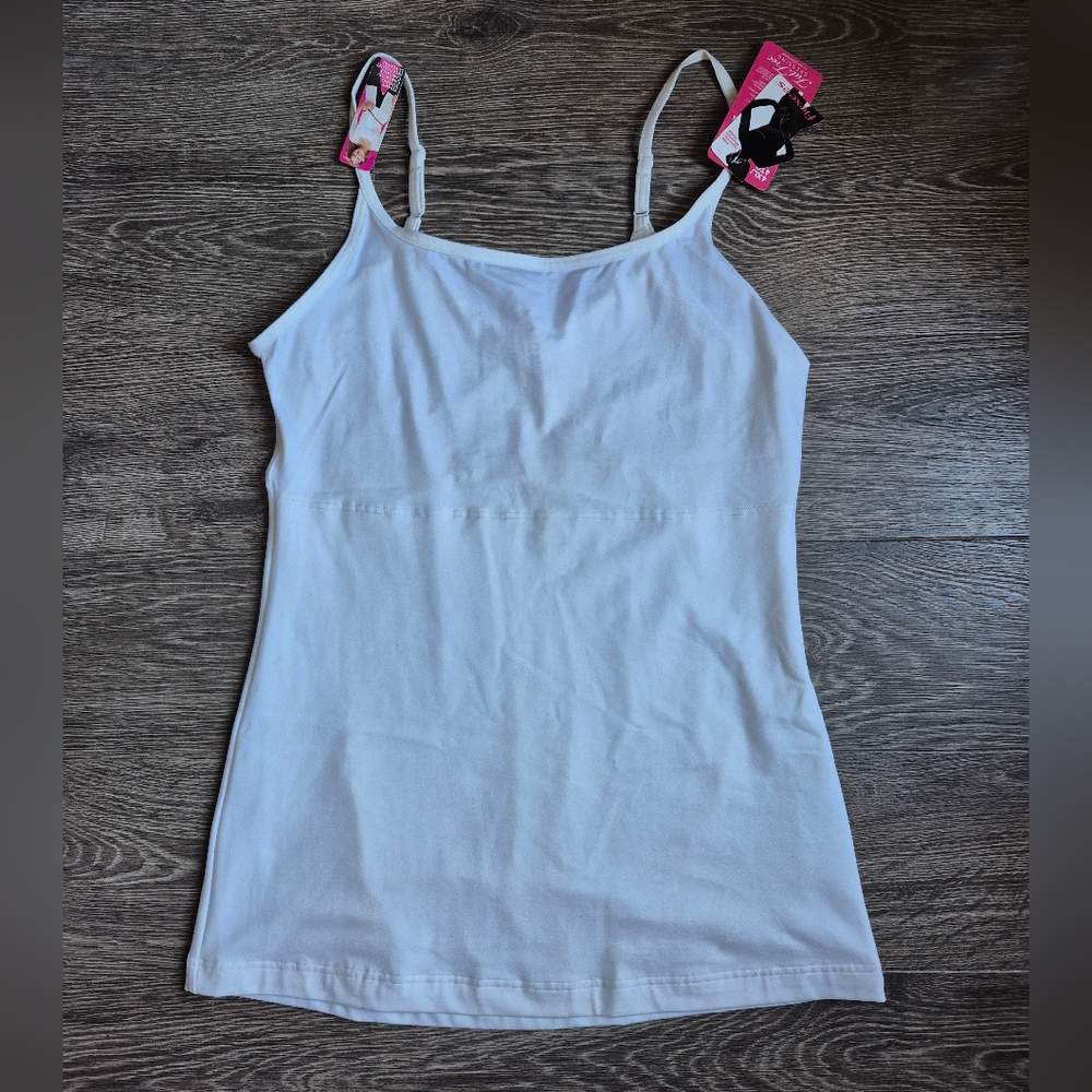 Flexees 4XL tummy toning camisole. Creamy white NWT